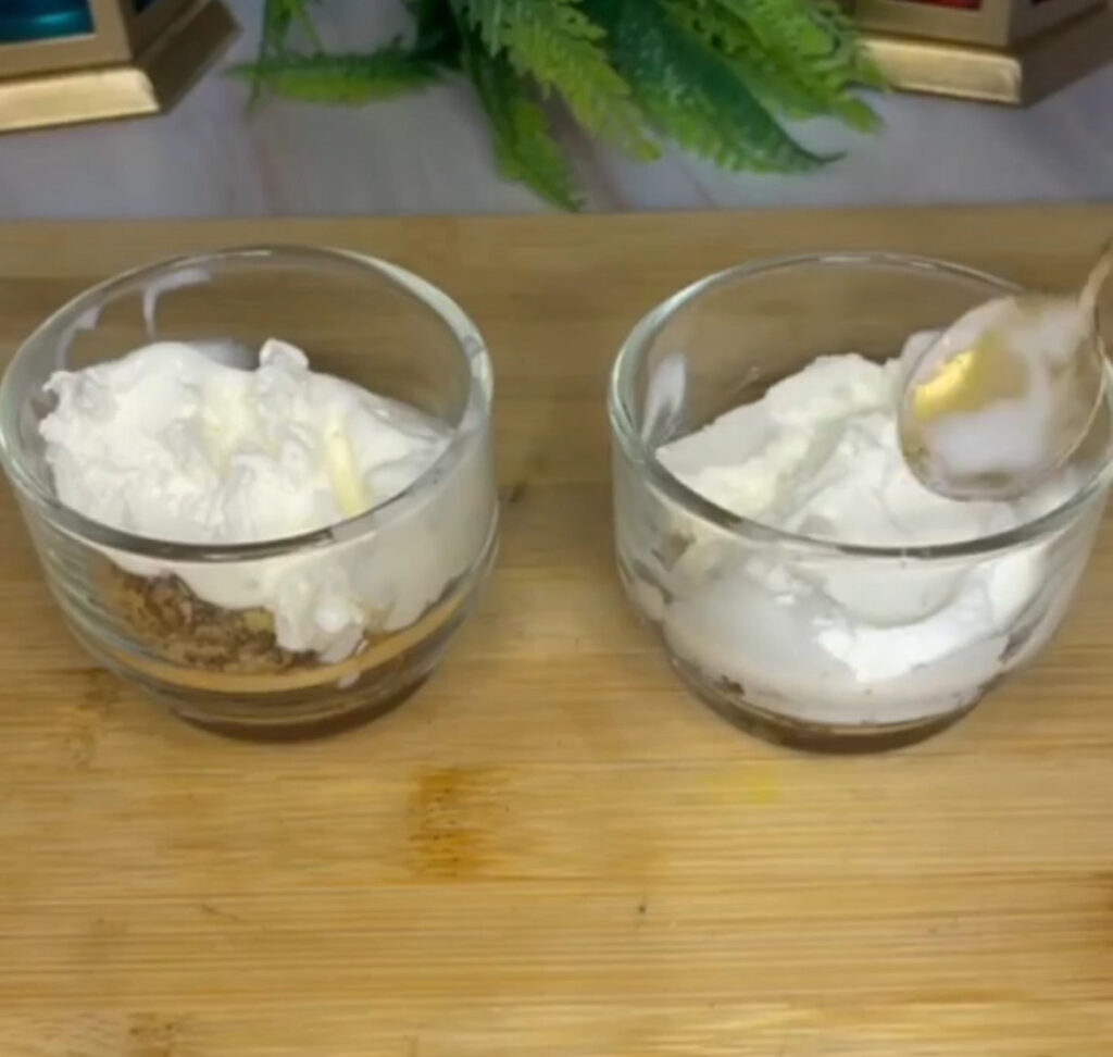 Quick chocolate dessert with melted fudge drizzle